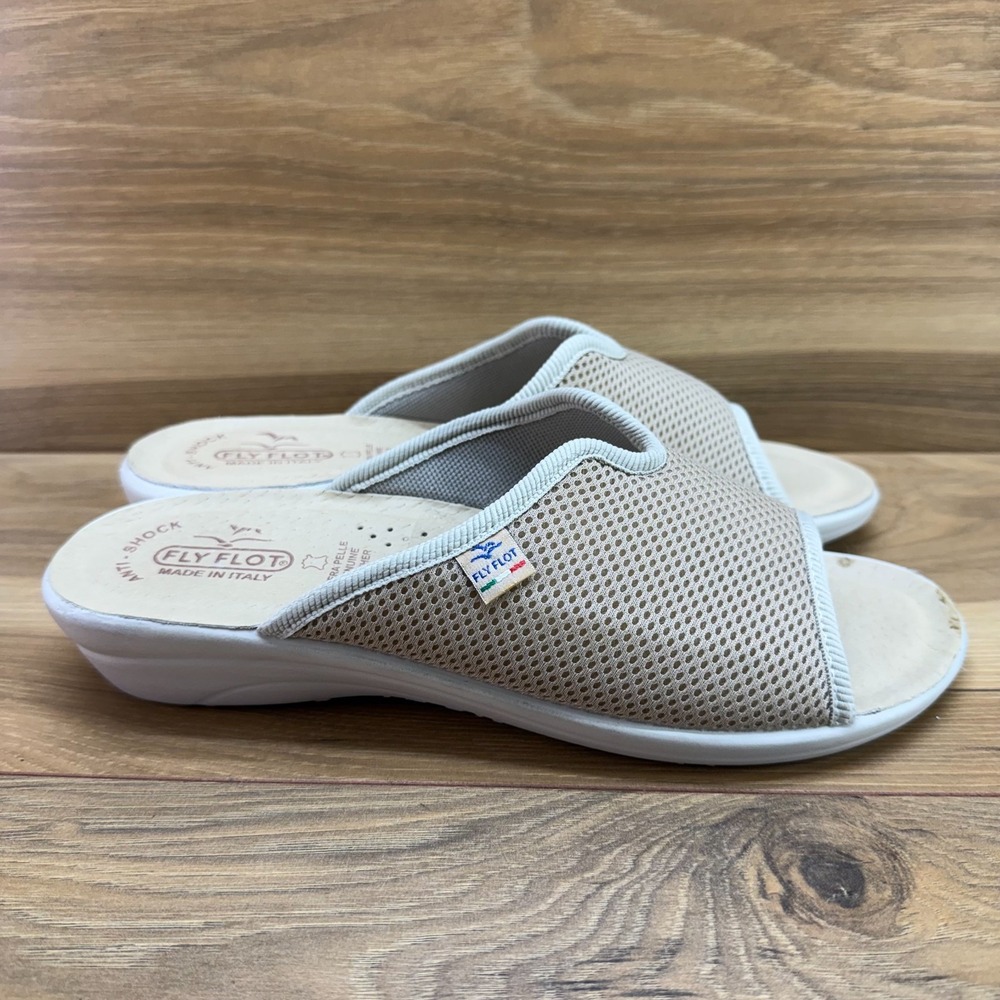FLY FLOT Slip On Wedge Sandals 9 9.5 EU 40 Beige Mesh Light Weight Walking Slide